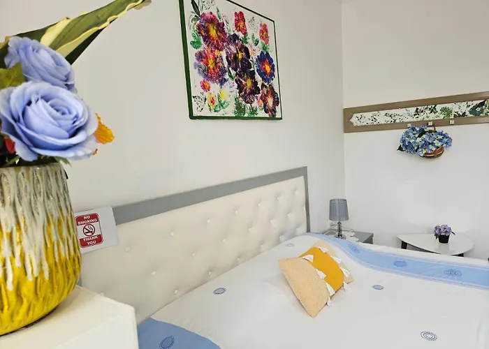 Apartamento The Station - House Of Tourists Tirana