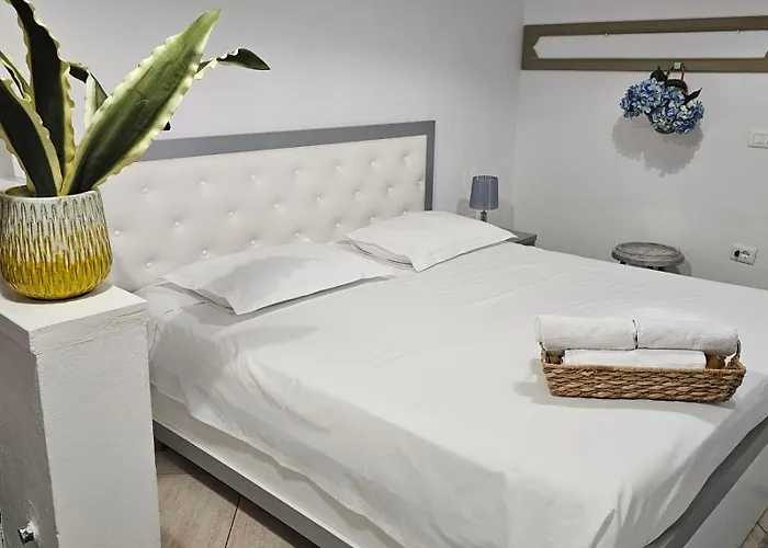 Apartamento The Station - House Of Tourists Tirana